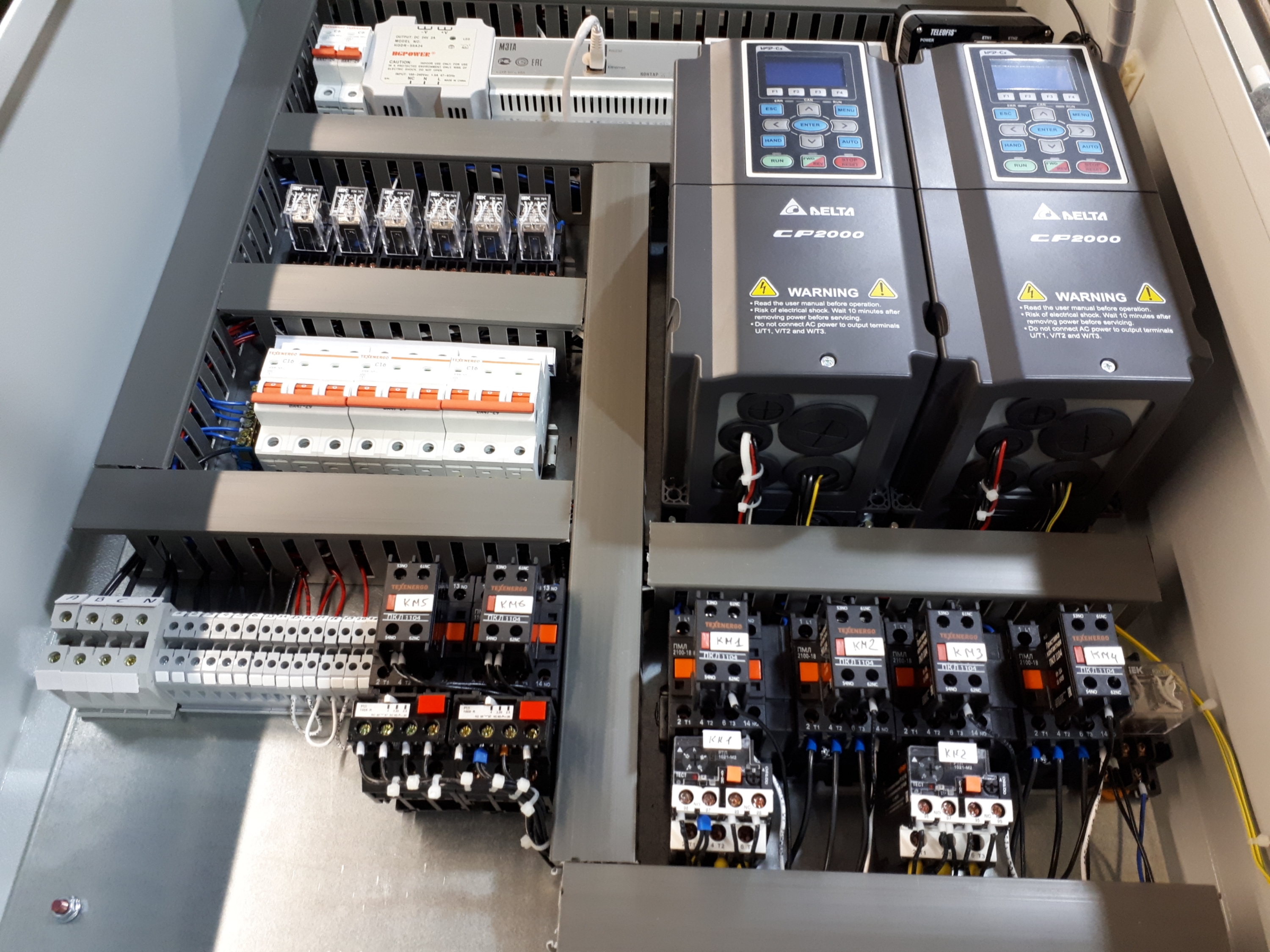 Шкаф управления (автоматики) насосами КНС с преобразователем частоты на контроллерах МЗТА Контар